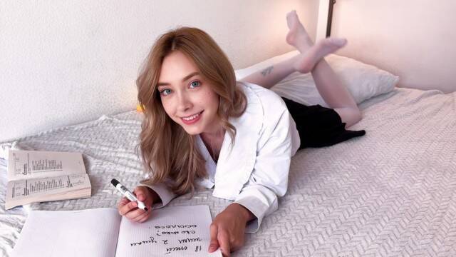 Отвлек студентку от уроков ради горячего траха